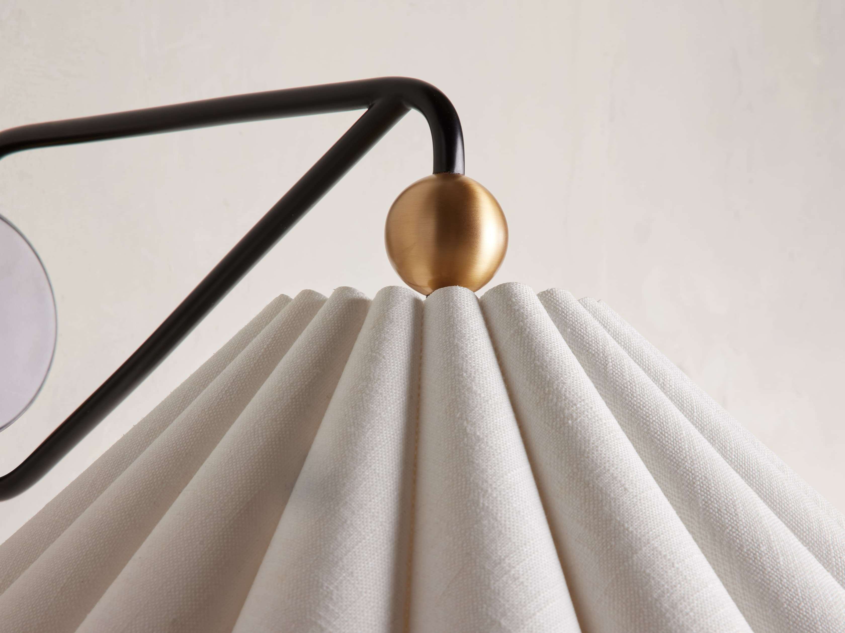 Haylen Sconce - Thumbnail 5