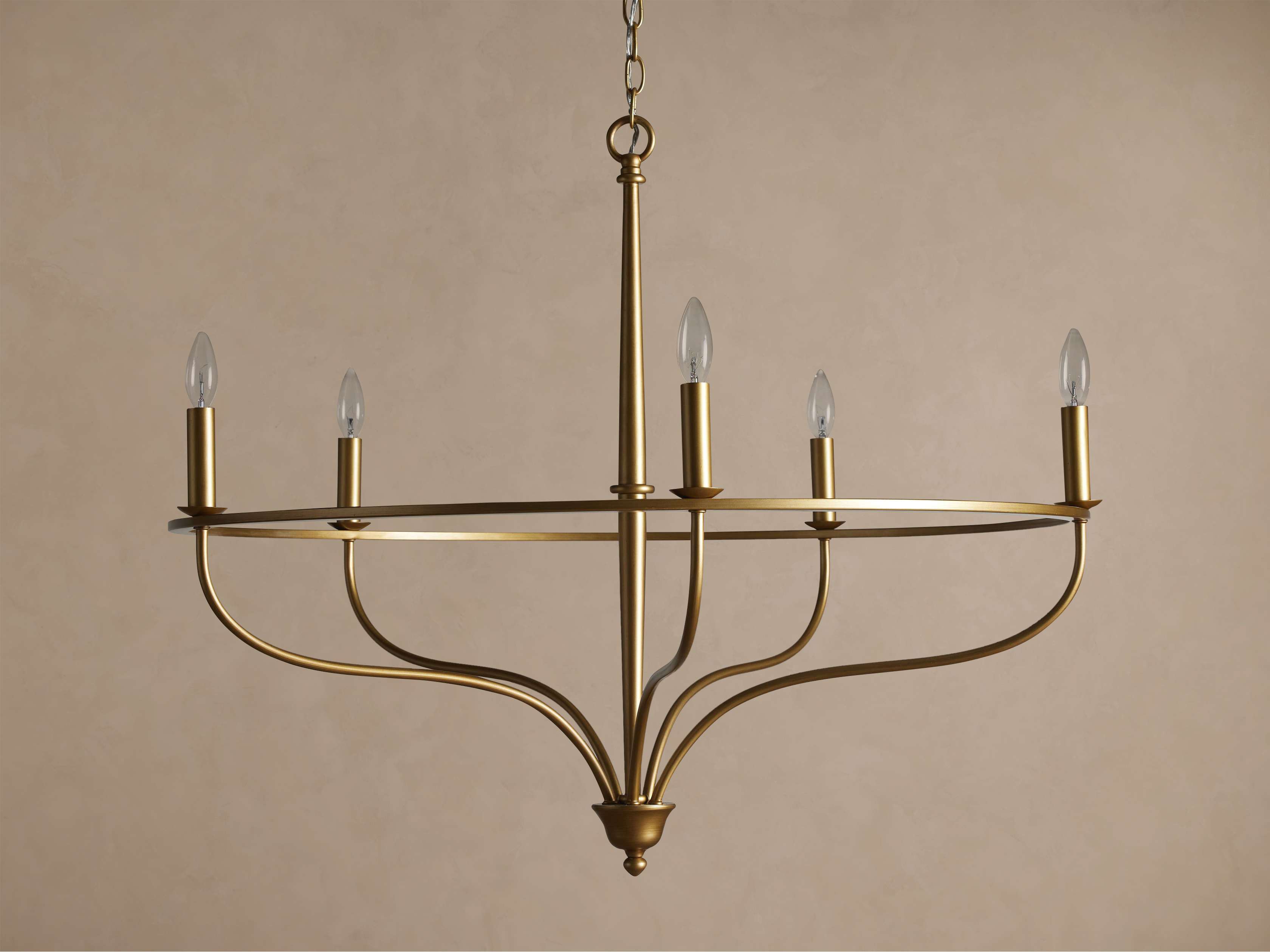 Rosalind Chandelier
– Arhaus