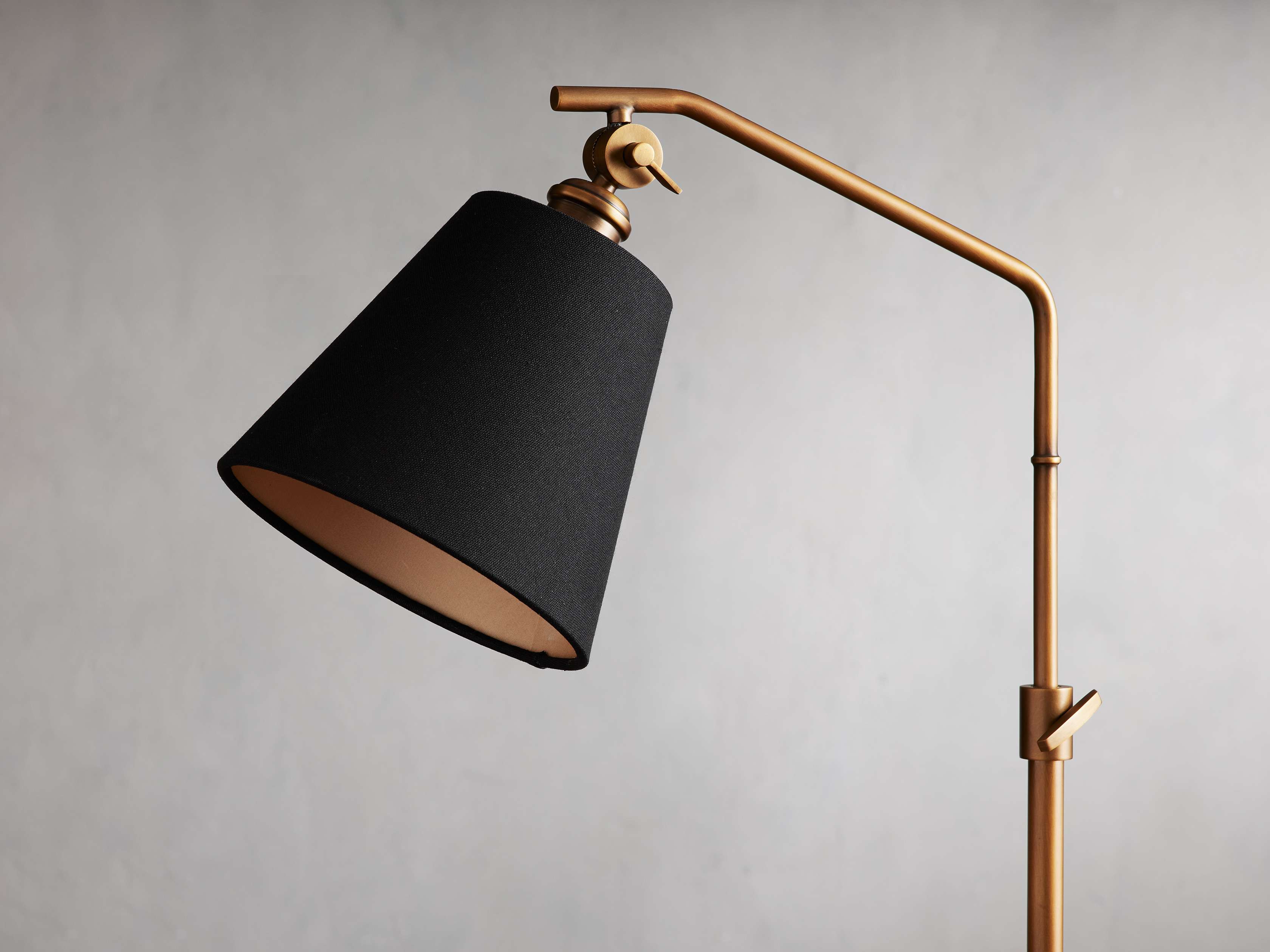 Kellen Antiqued Brass Table Lamp | Arhaus, image size:3360x2520