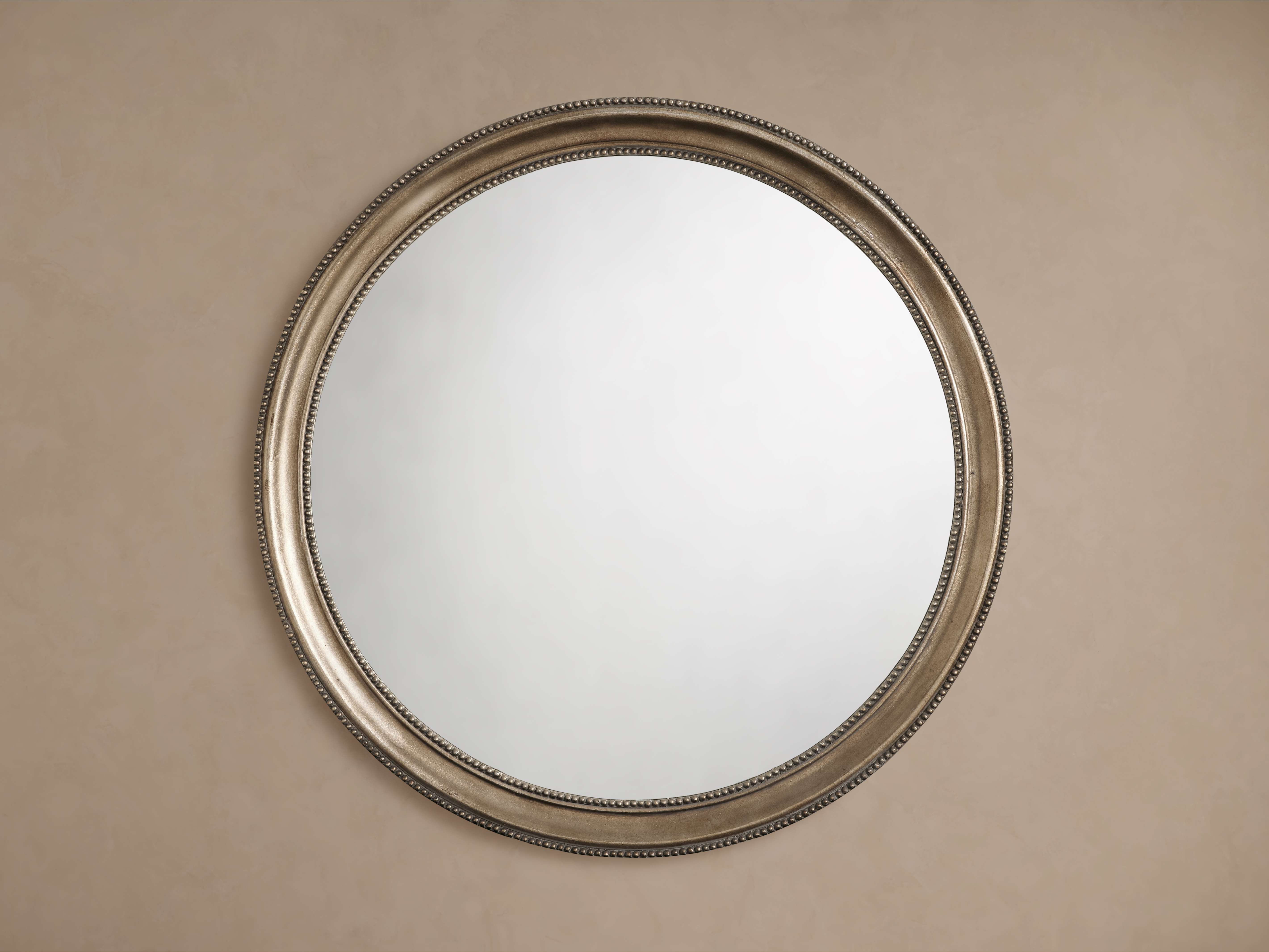 Pierre Round Mirror in Silver