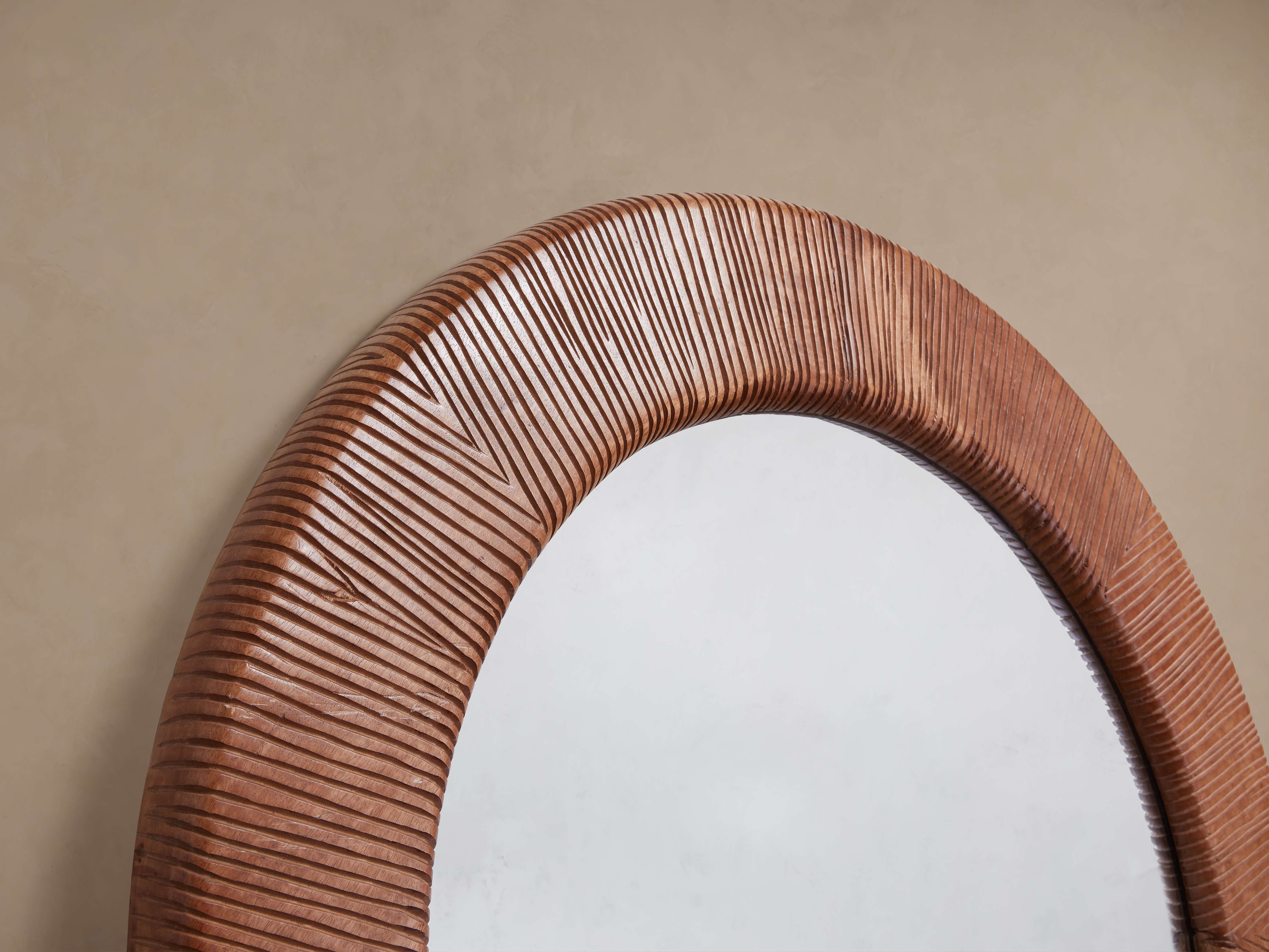 Chisel Arch Floor Mirror - Thumbnail 2