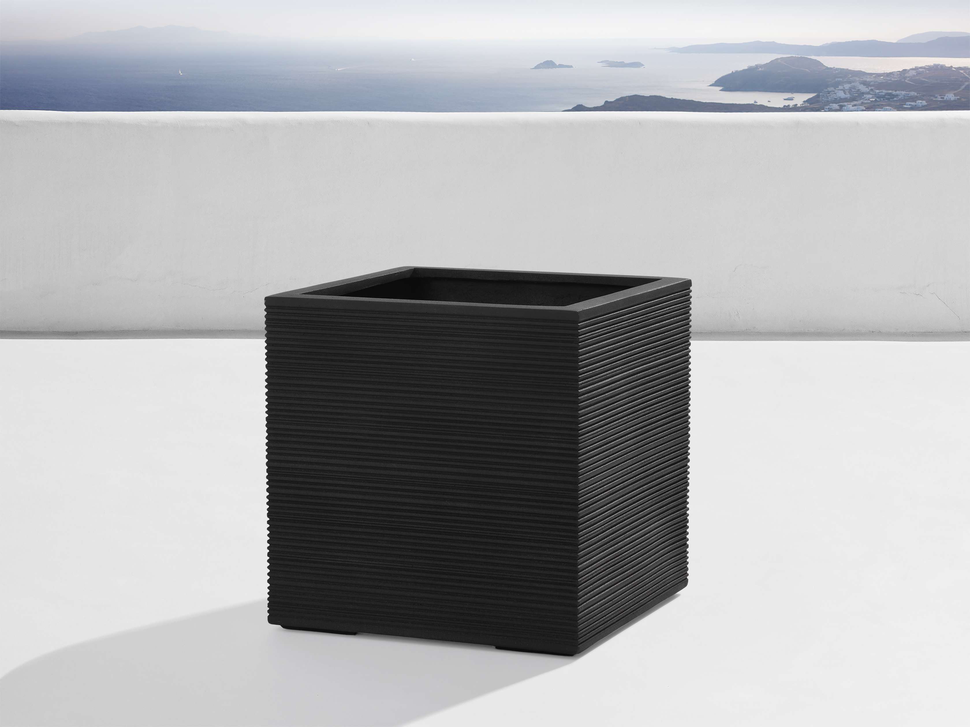 Cabo Outdoor Planter in Lead - Thumbnail 3