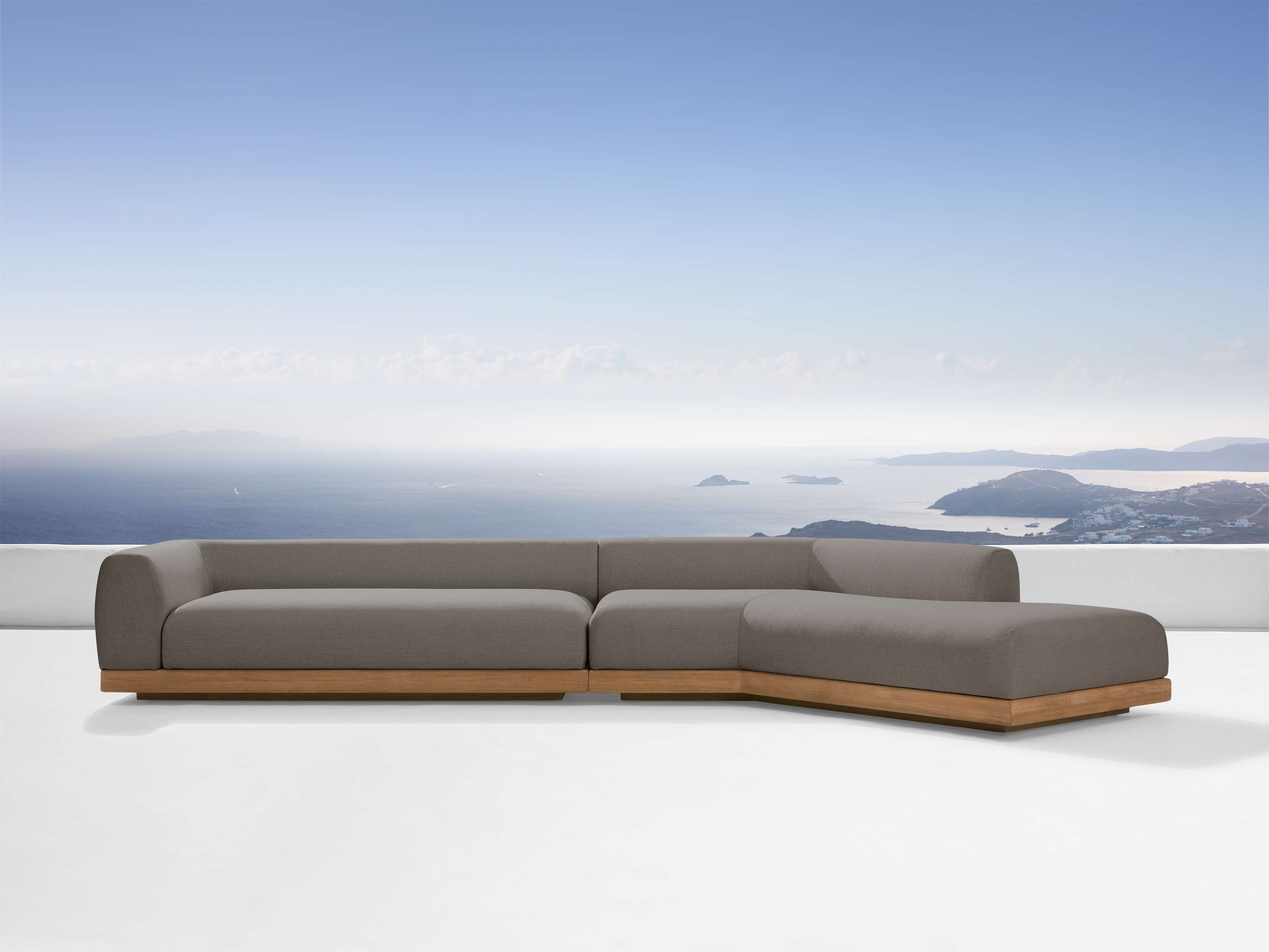 Arhaus Carmel Outdoor Sectional - Thumbnail 4