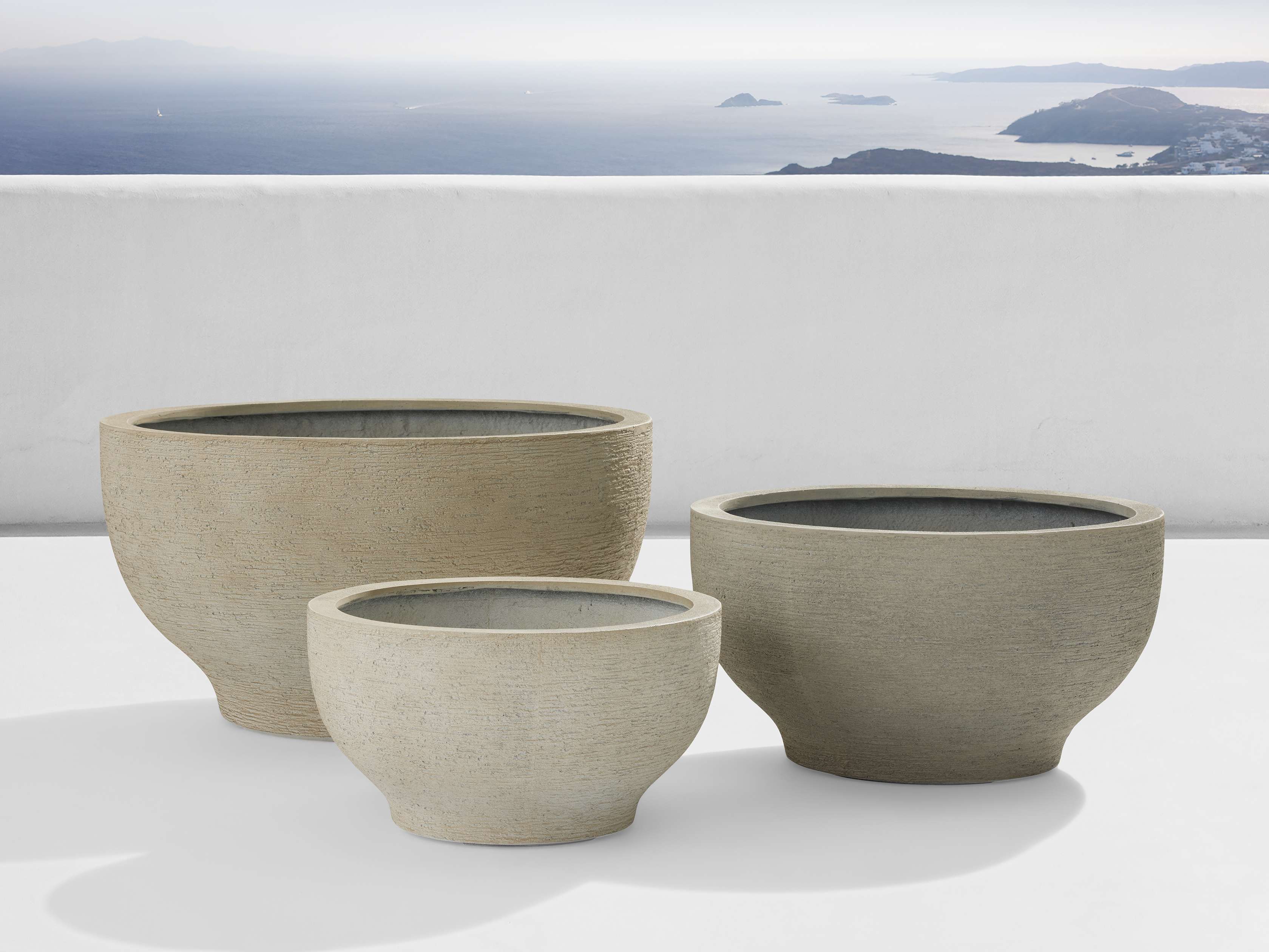 Como Outdoor Planter - Thumbnail 2