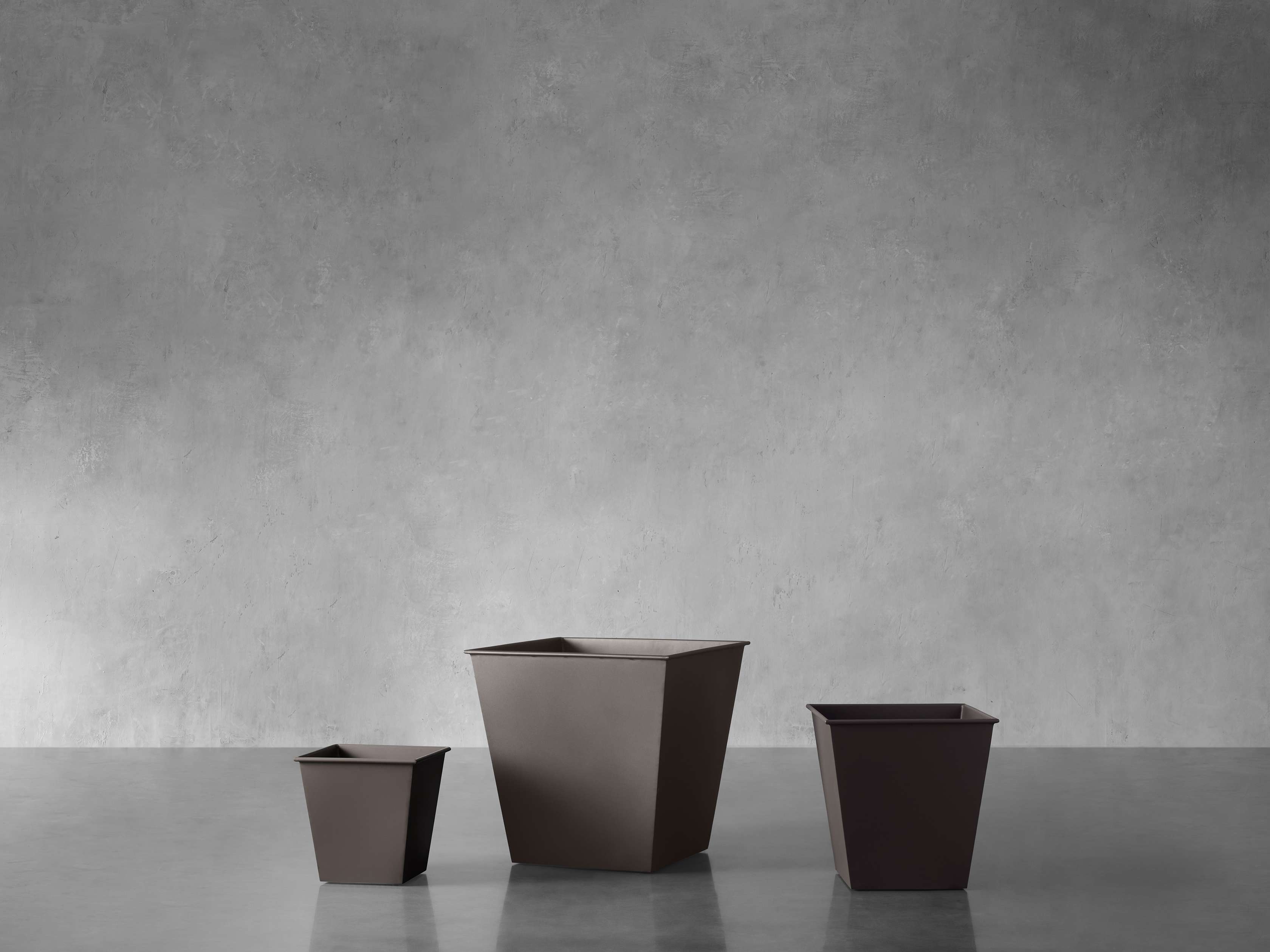 Tapered Outdoor Planter - Thumbnail 2