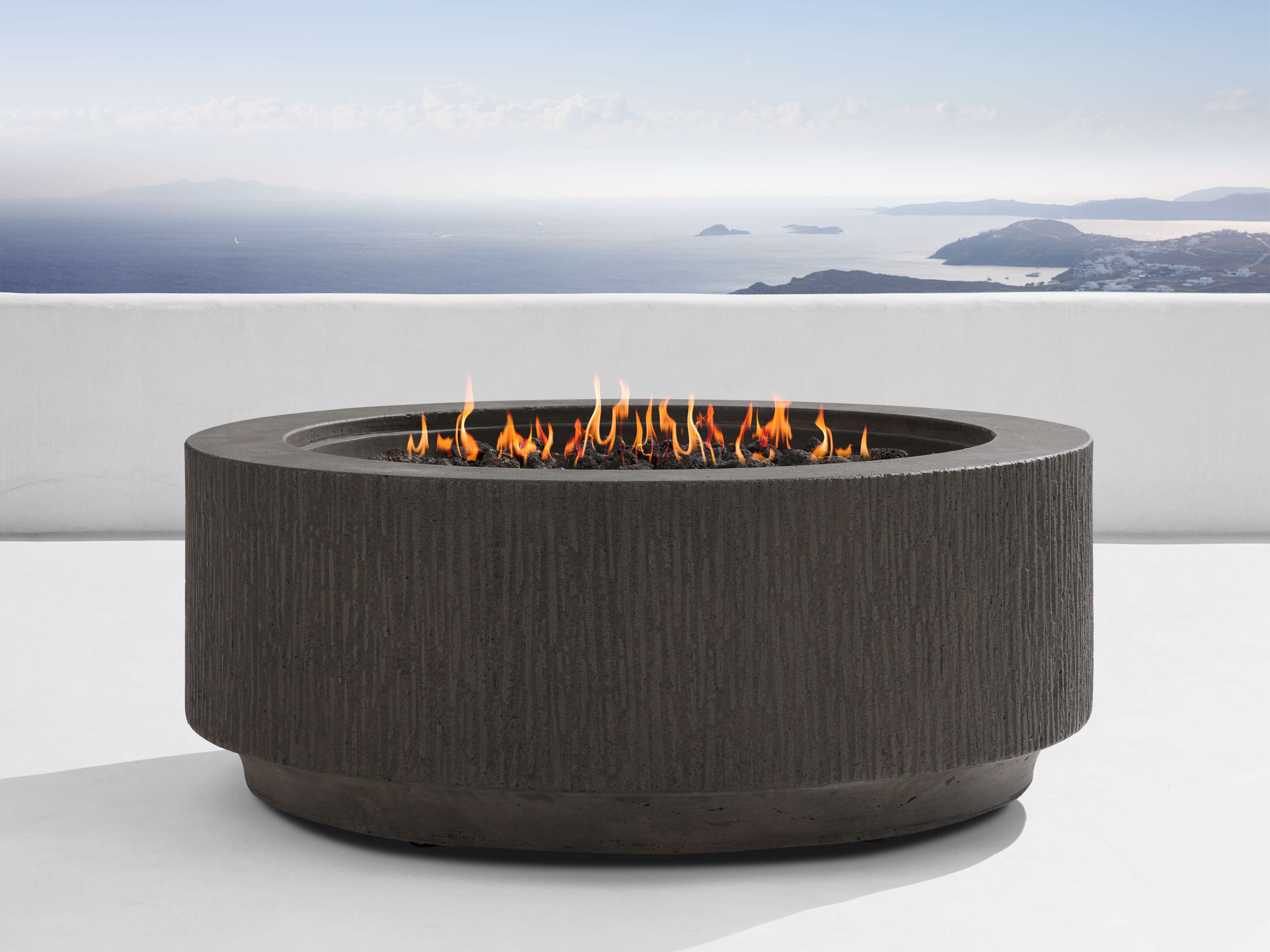 Wilmar Round Propane Fire Pit - Thumbnail 4
