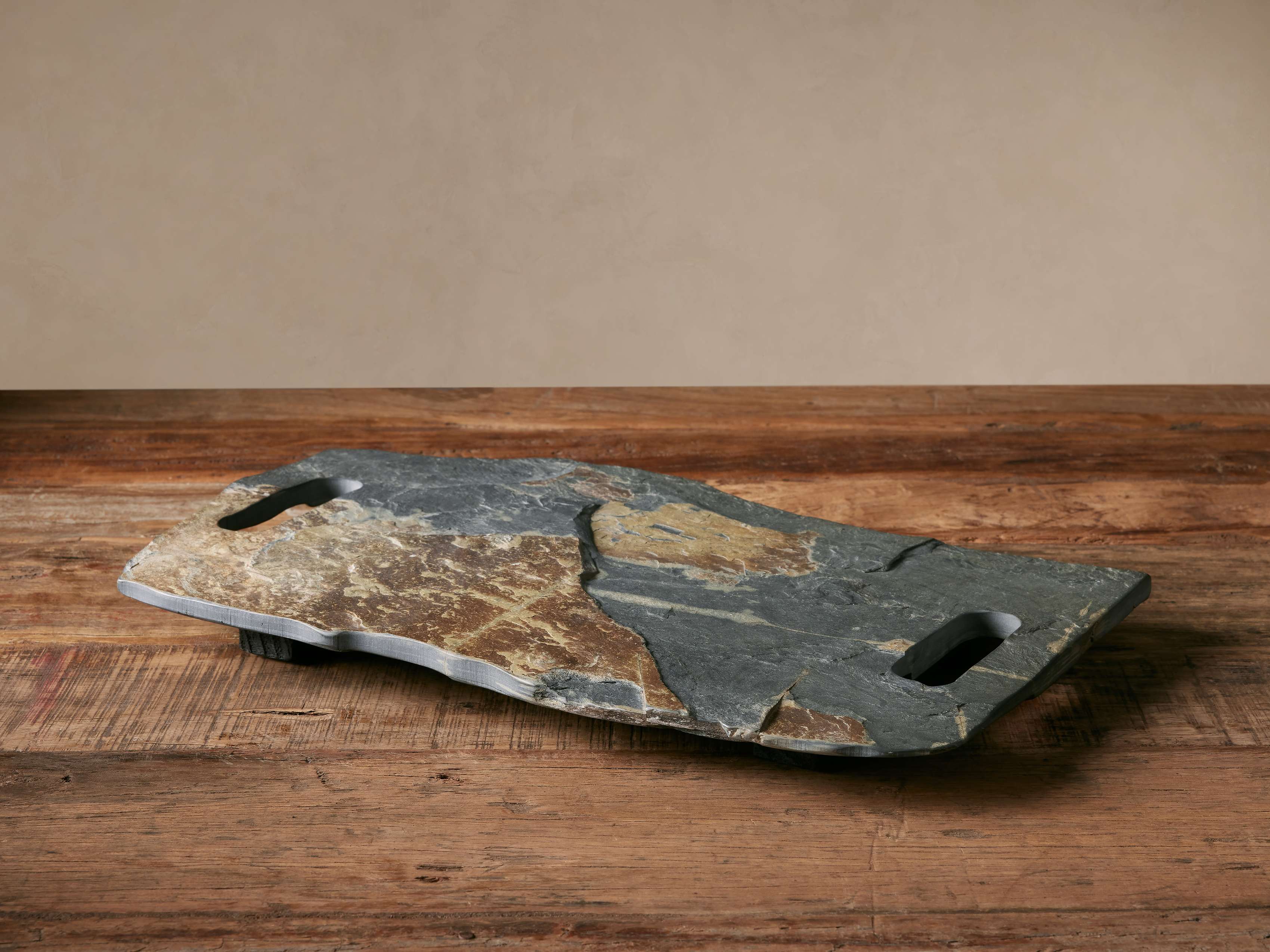 Onan Stone Tray