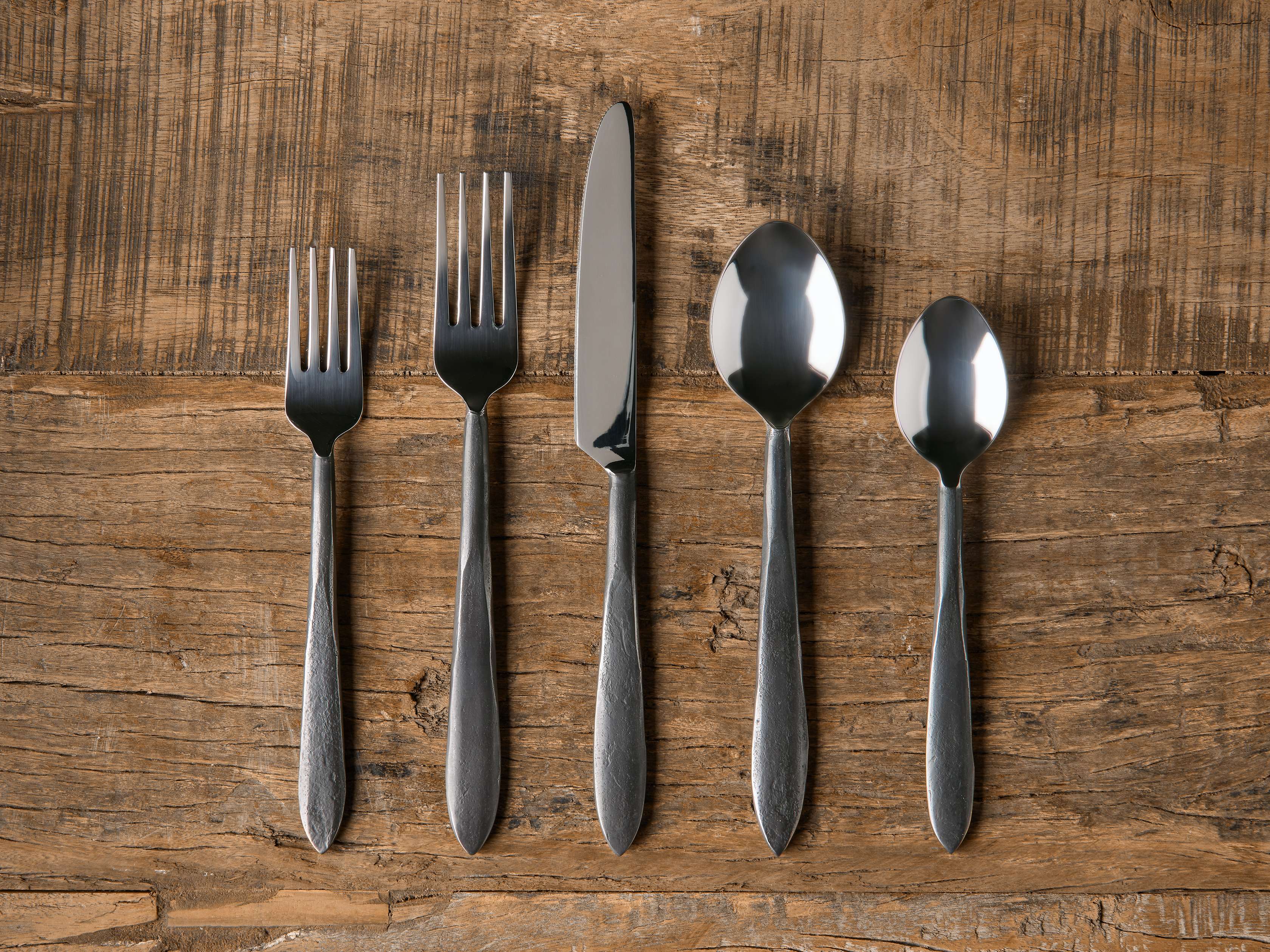 Murray Five Piece Place Setting