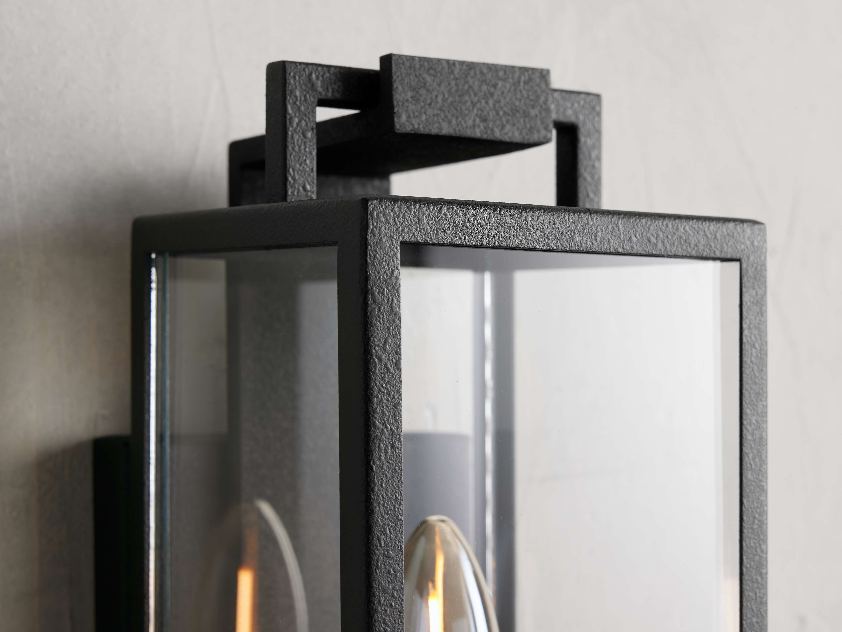 Hendricks Outdoor Sconce - Thumbnail 3