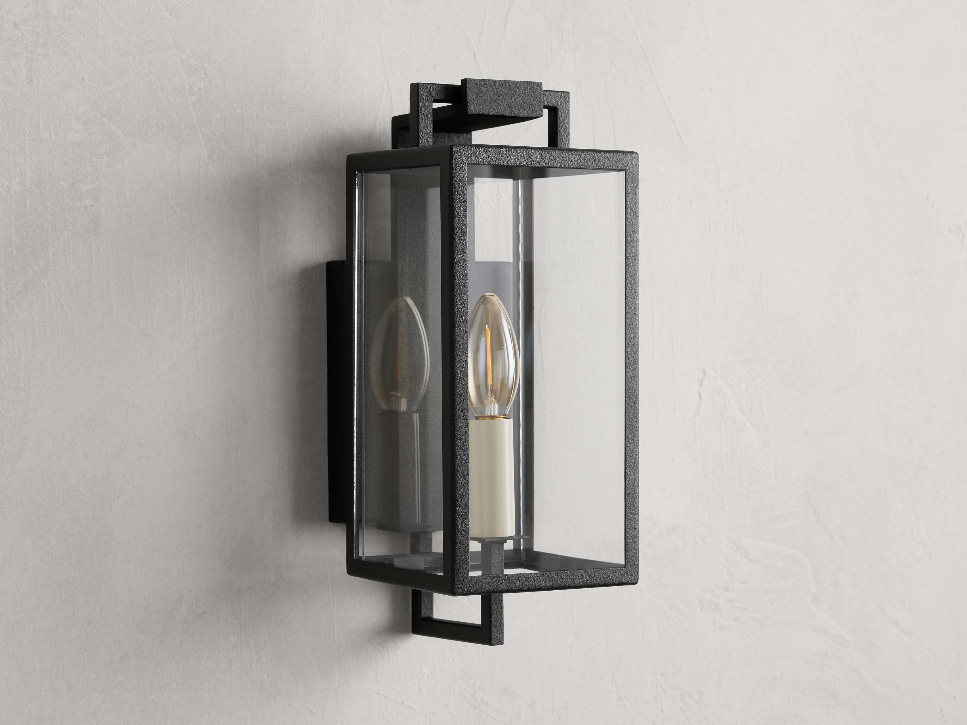 Hendricks Outdoor Sconce
