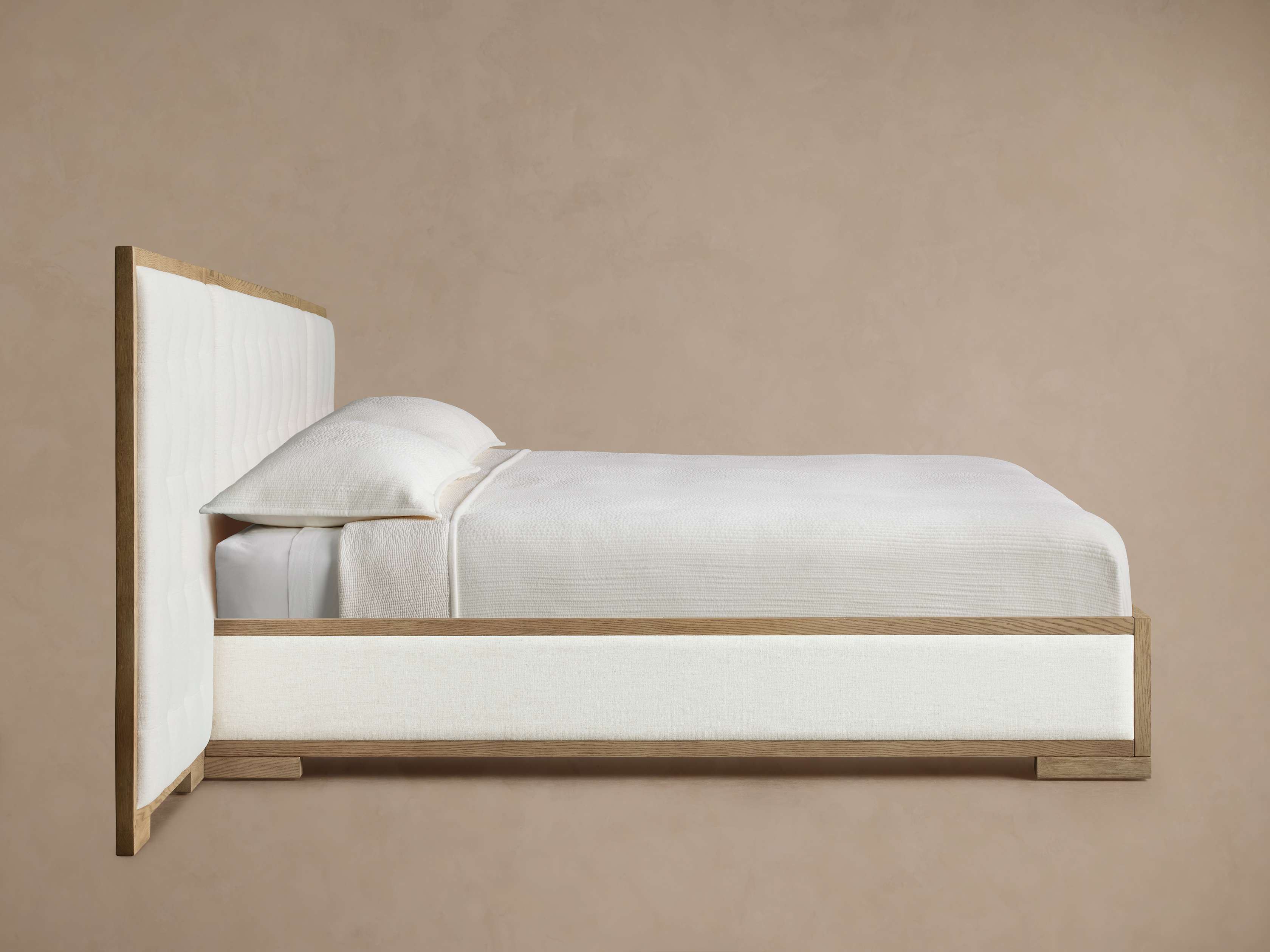 Darien Box-Tufted Panel Bed - Thumbnail 3