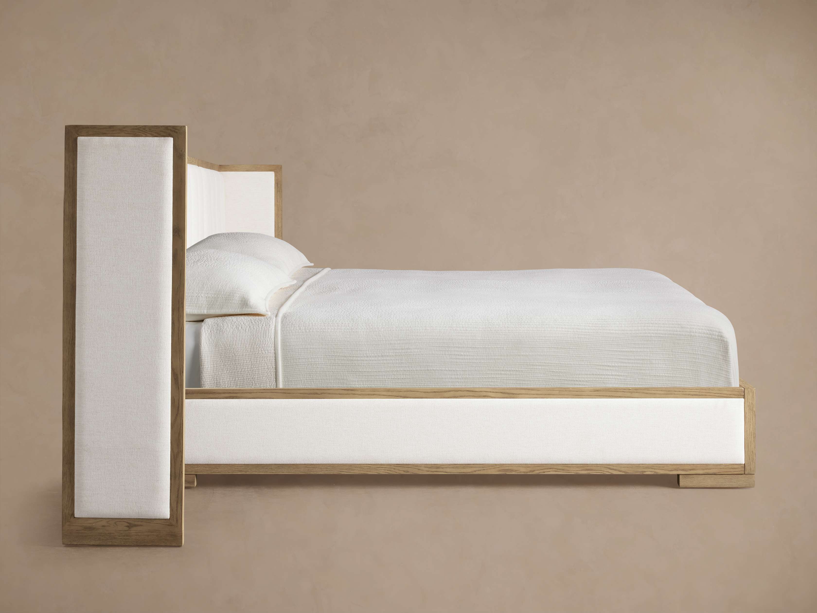 Darien Channel-Stitched Shelter Bed - Thumbnail 2