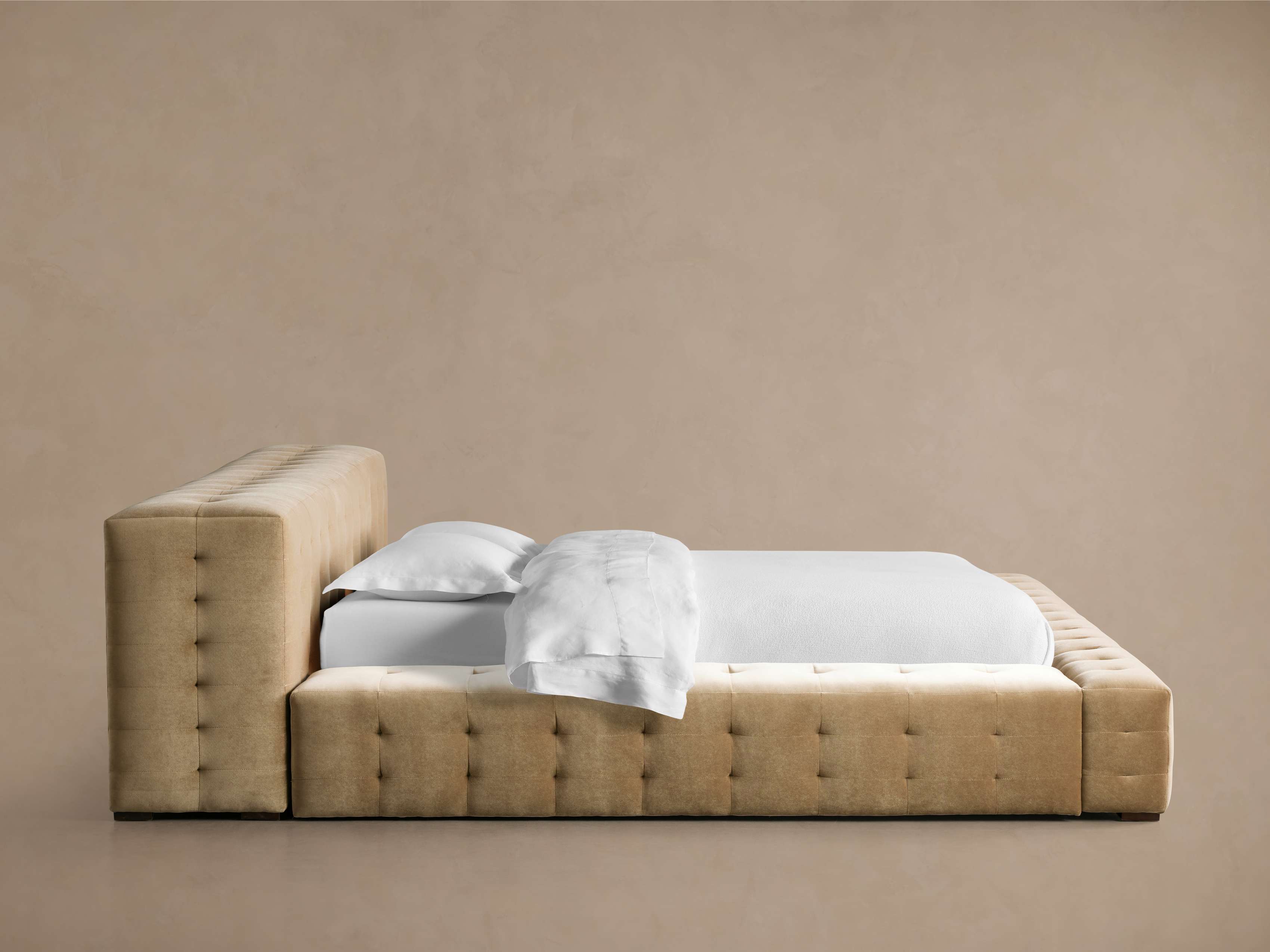 Regent Bed