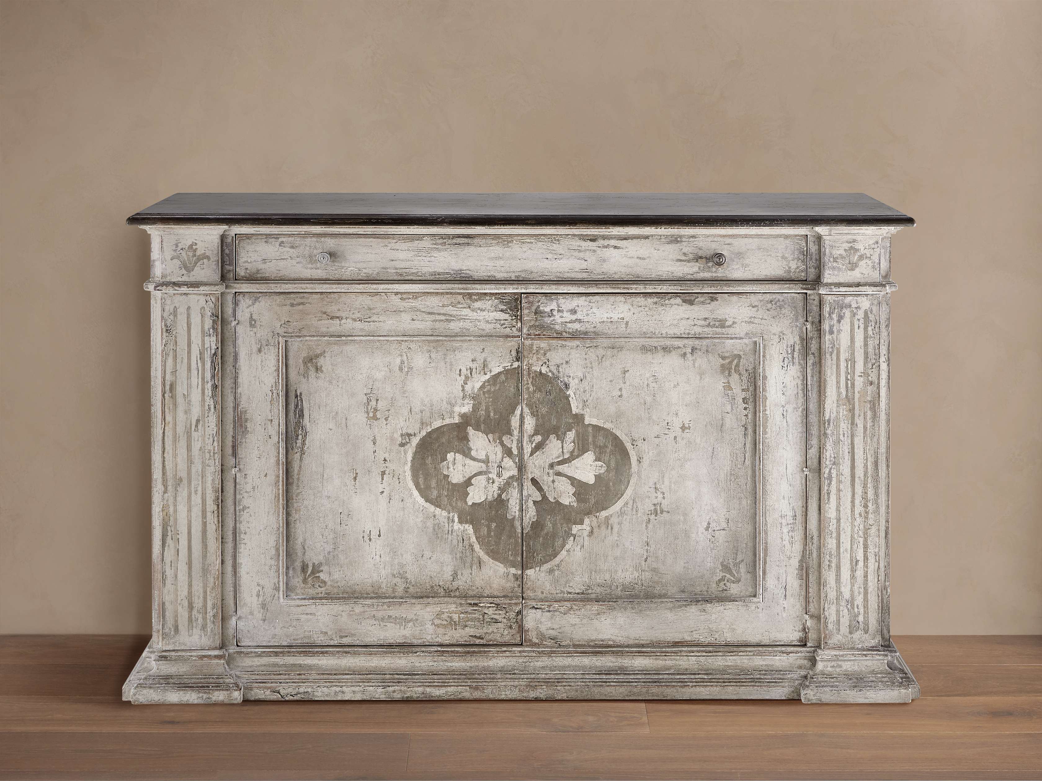 Messina Center Floral Bell'Arte Buffet – Arhaus