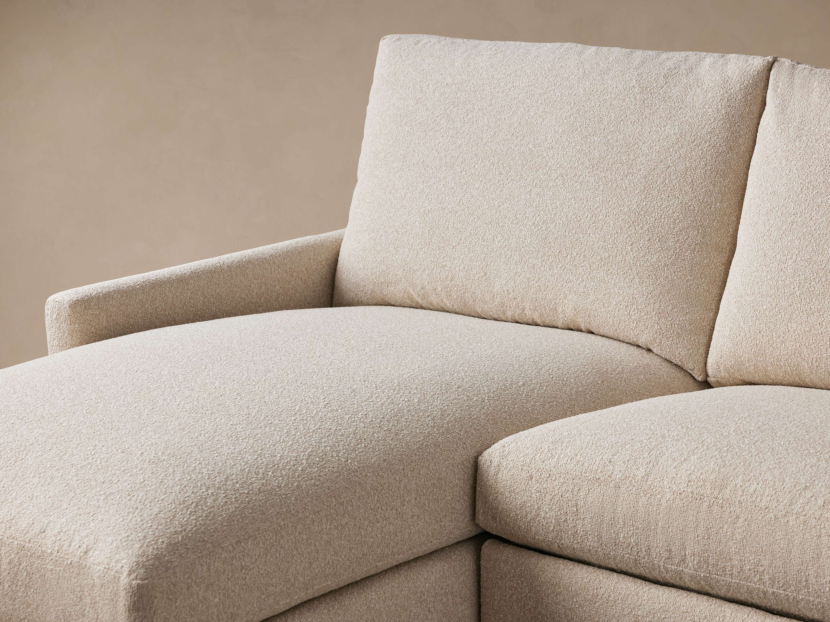 花柄オットマン 395mm Kipton Three-Piece Motion Chaise Sectional – Arhaus
